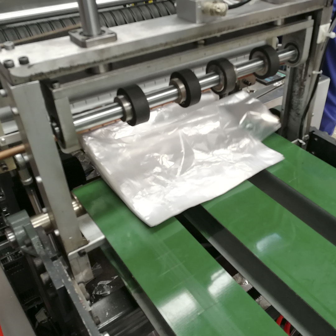 PE gloves machine components